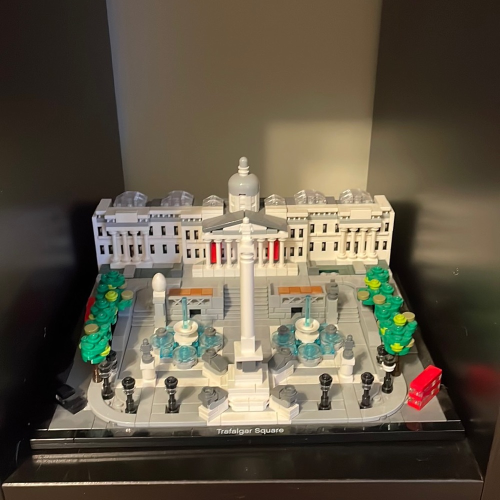 Lego Architecture Trafalgar Square